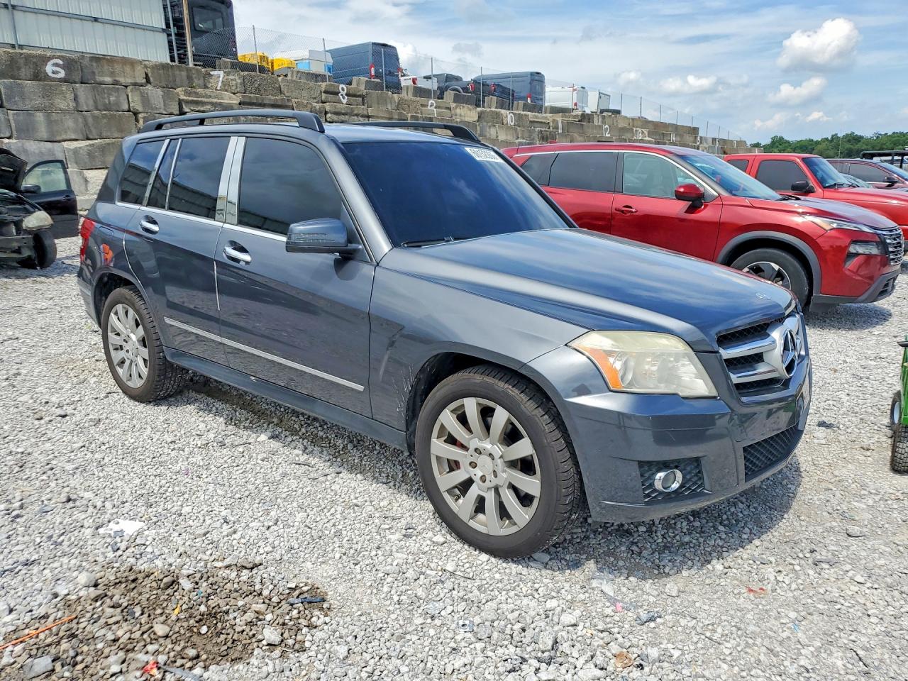 2011 MERCEDES-BENZ GLK-CLASS