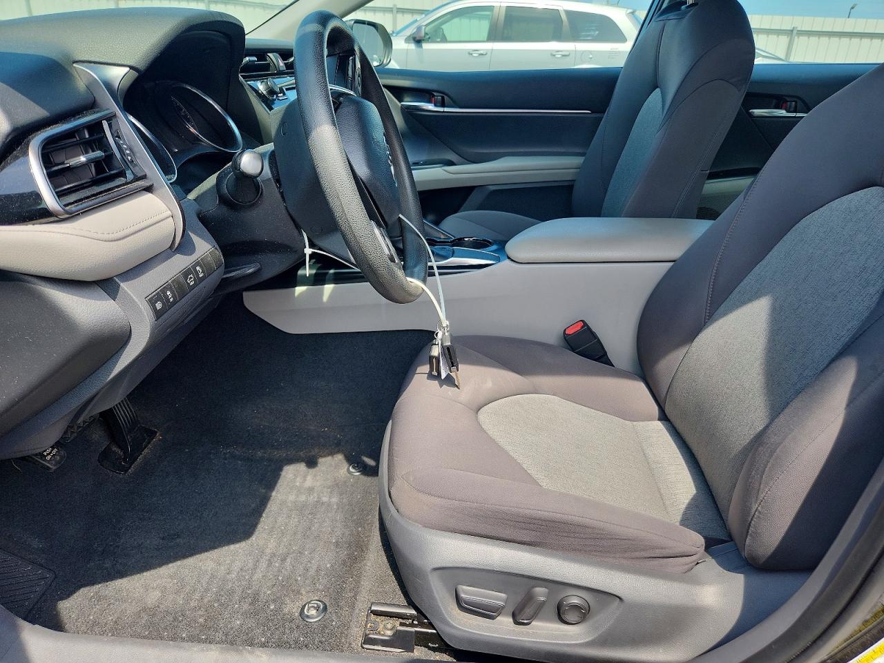 2019 TOYOTA CAMRY