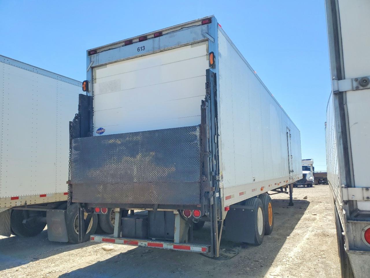 2001 UTILITY TRAILER MANUFACTURER UTILITY TR