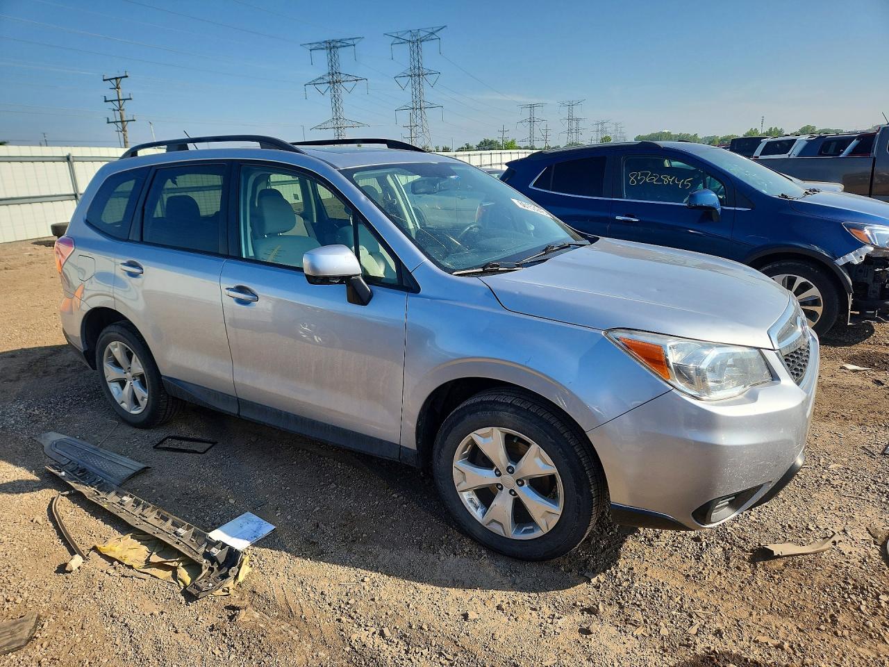 2015 SUBARU FORESTER