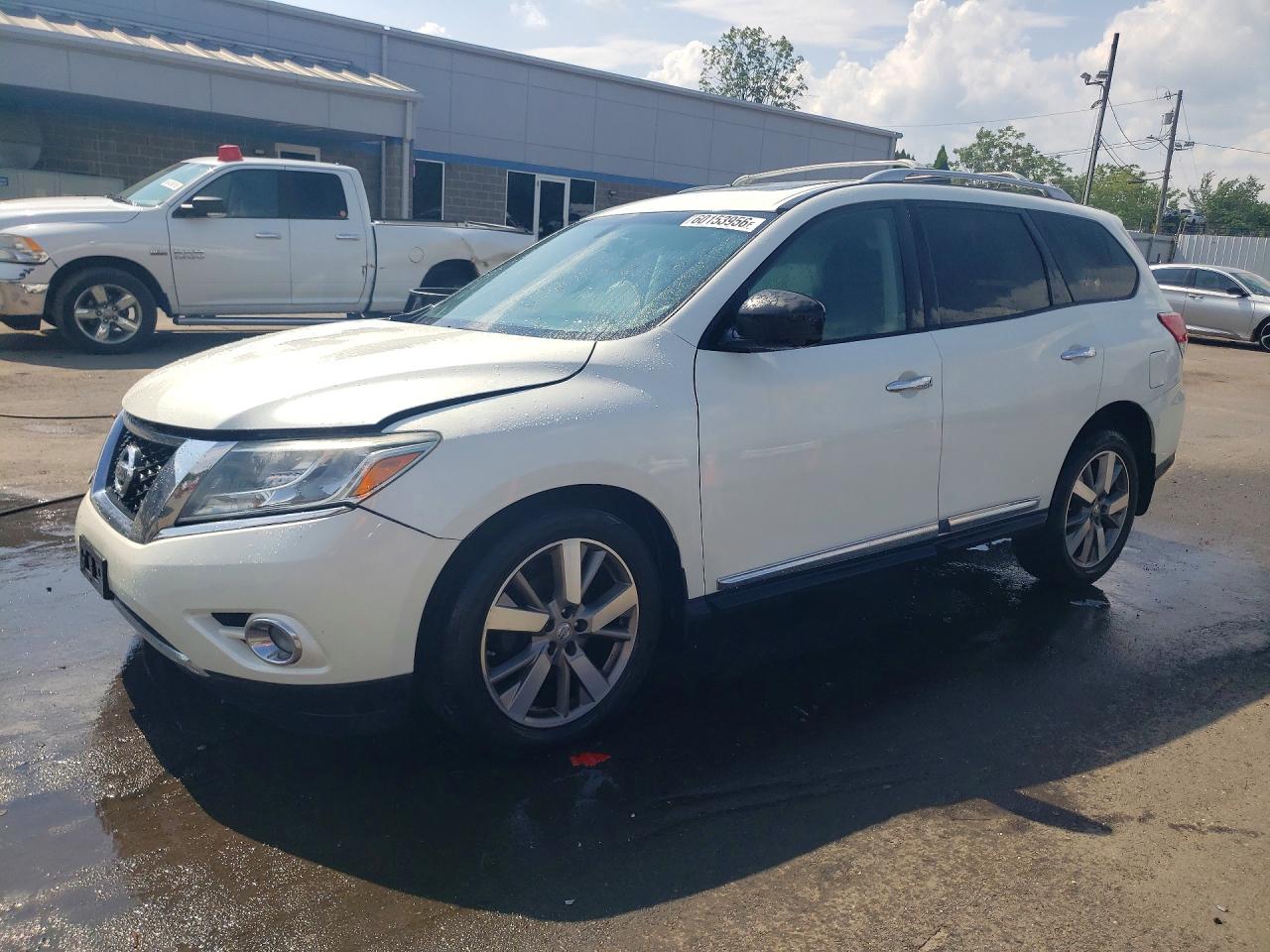2015 NISSAN PATHFINDER