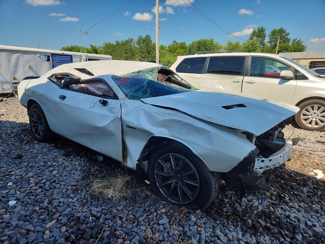 2016 DODGE CHALLENGER