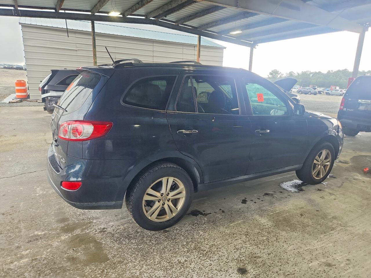 2011 HYUNDAI SANTA FE