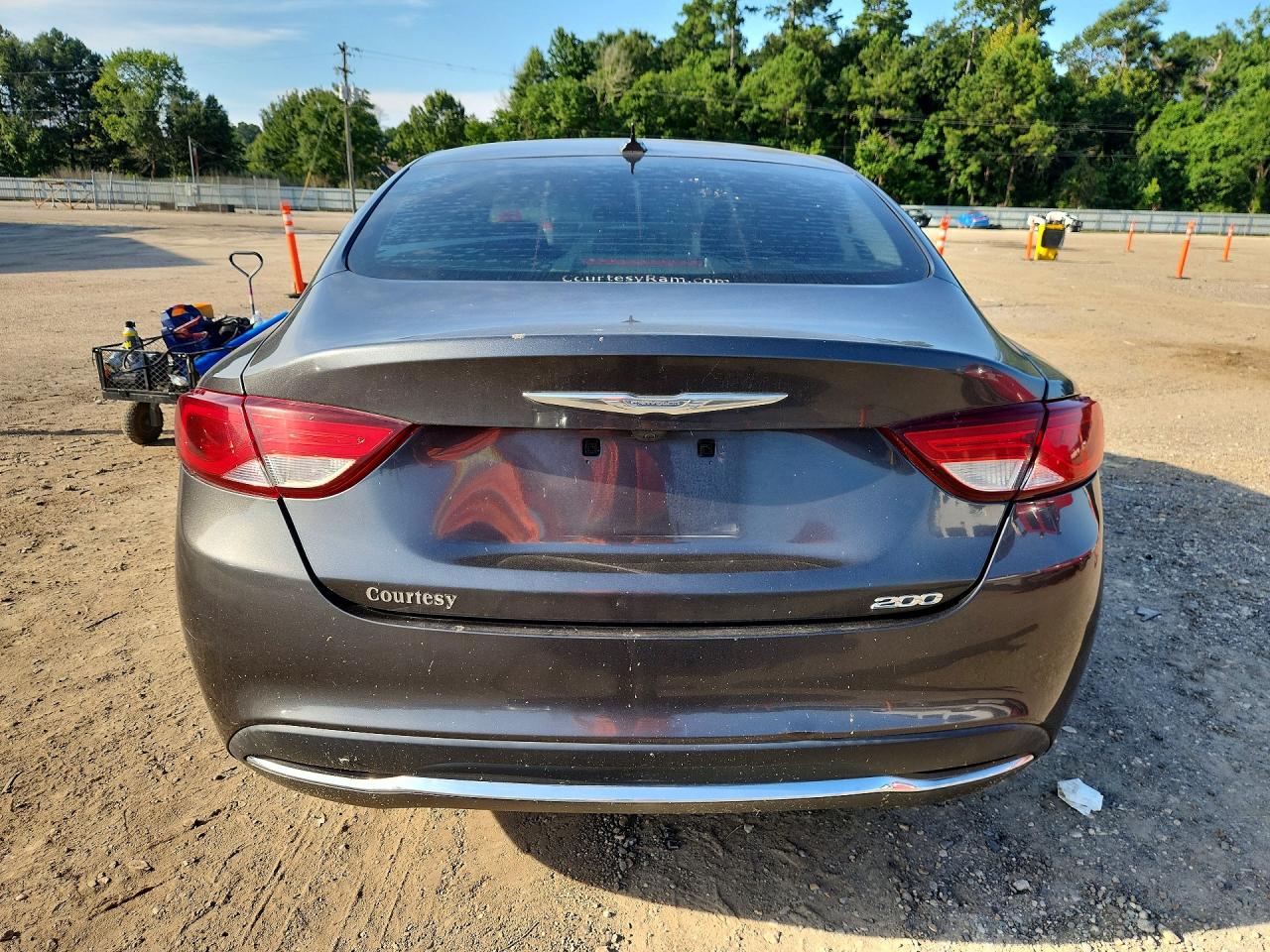 2015 CHRYSLER 200