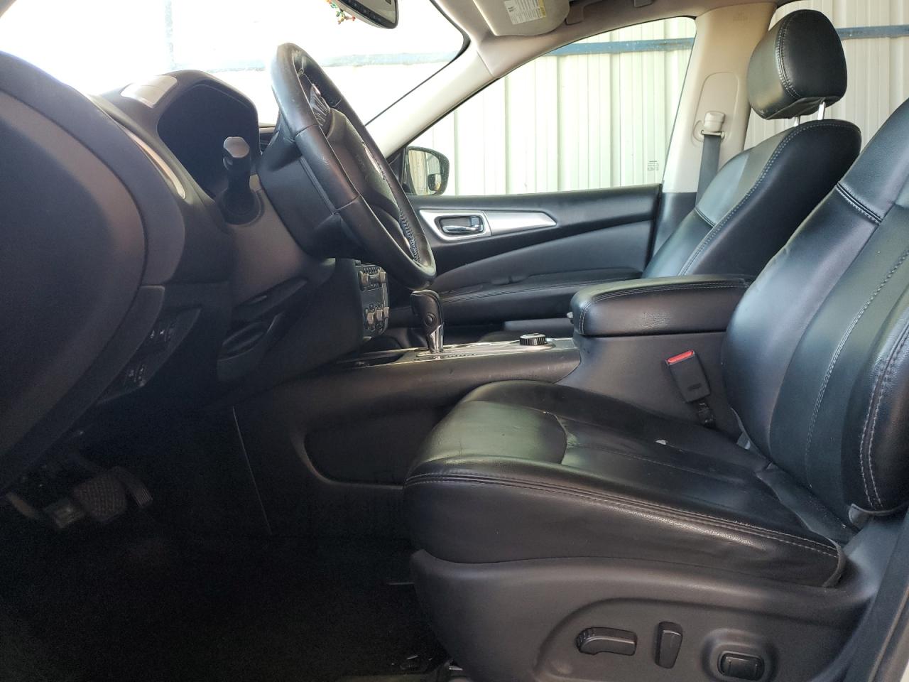 2017 NISSAN PATHFINDER