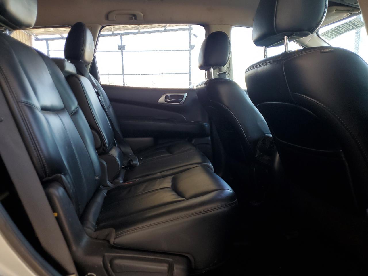 2017 NISSAN PATHFINDER