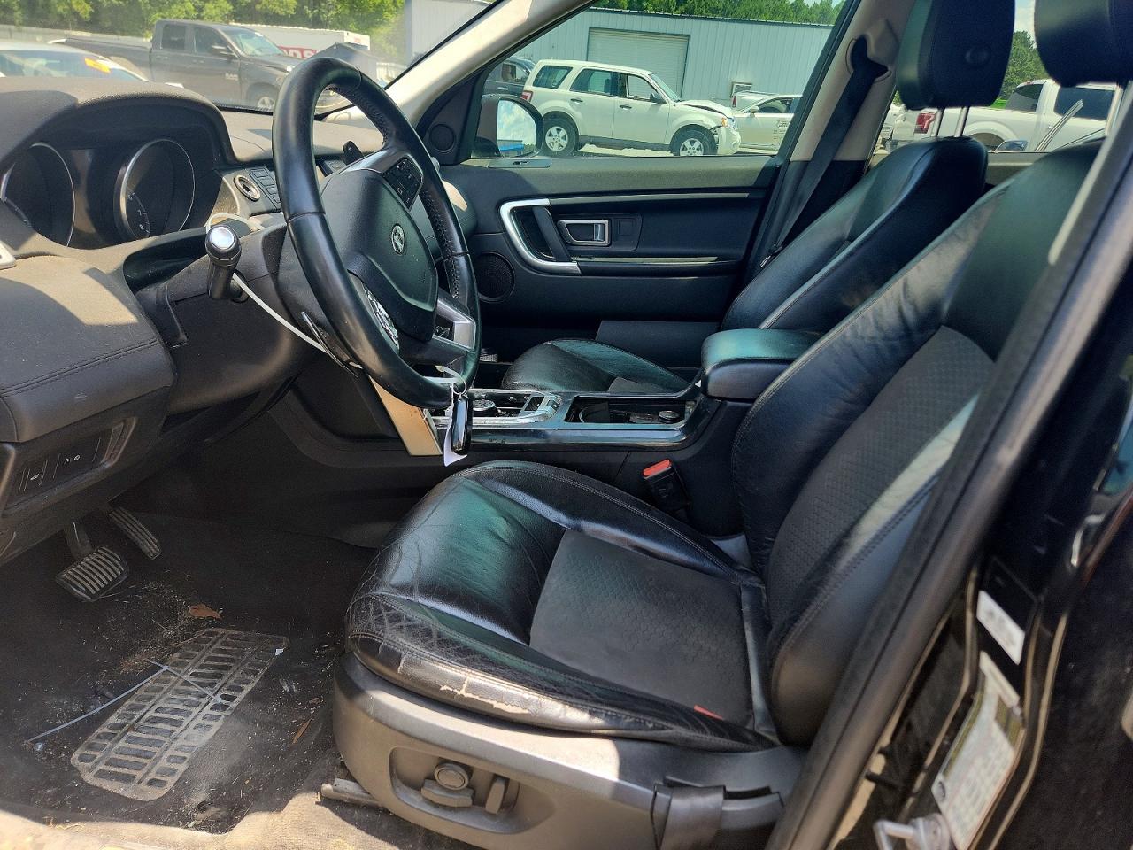 2017 LAND ROVER DISCOVERY