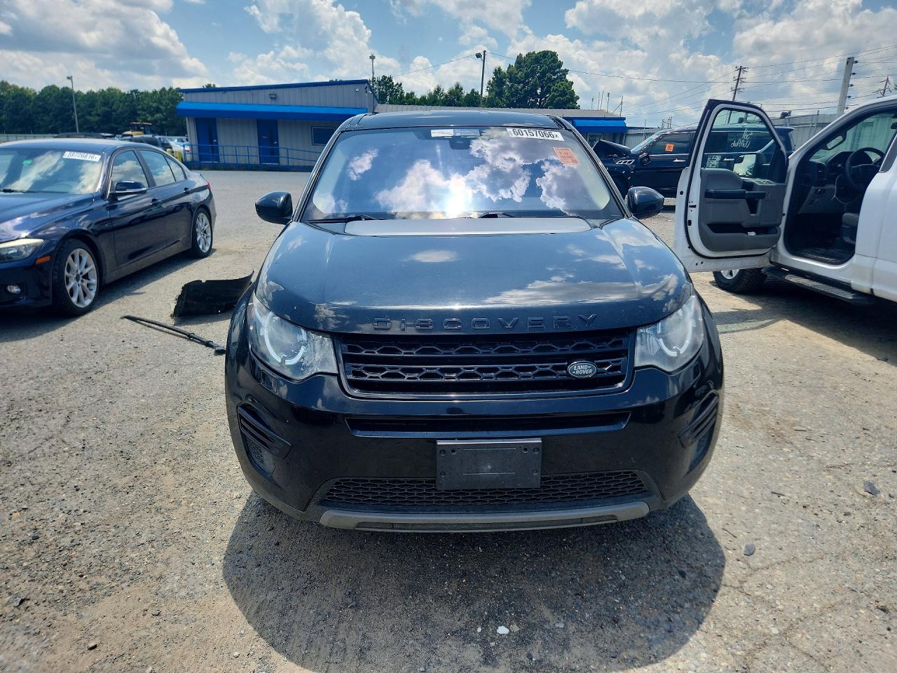 2017 LAND ROVER DISCOVERY