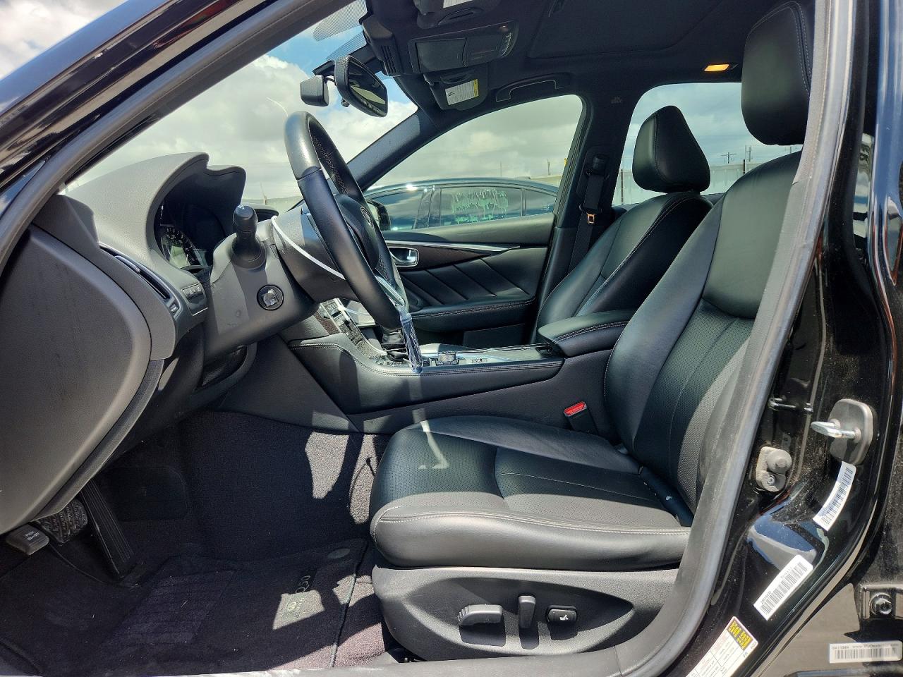 2021 INFINITI Q50