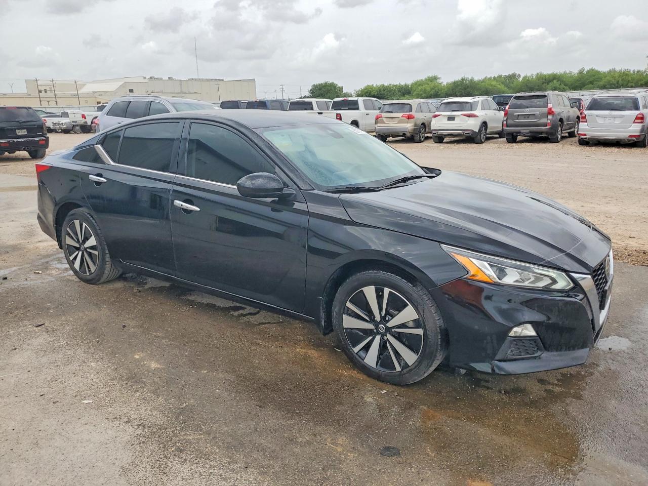 2021 NISSAN ALTIMA