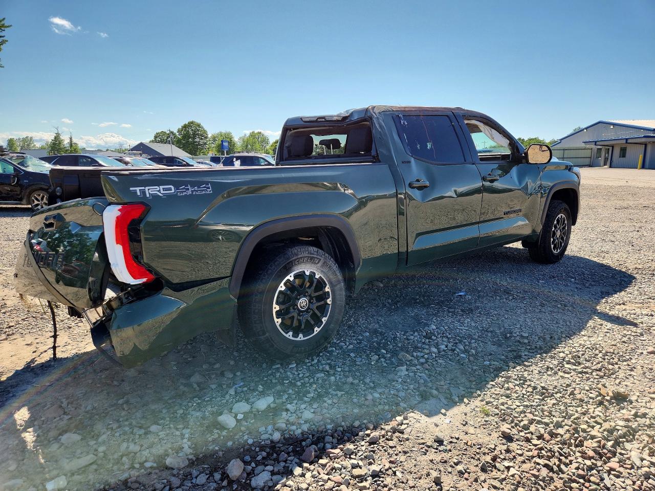 2022 TOYOTA TUNDRA