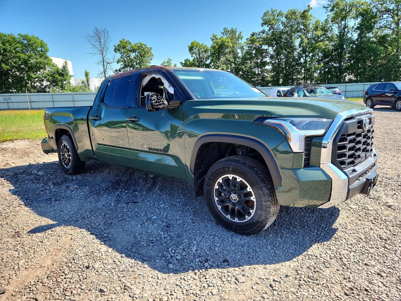 2022 TOYOTA TUNDRA