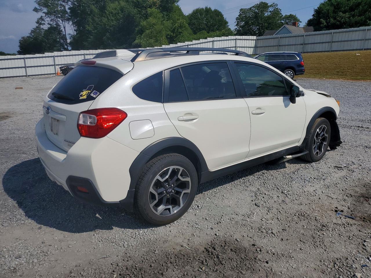 2017 SUBARU CROSSTREK