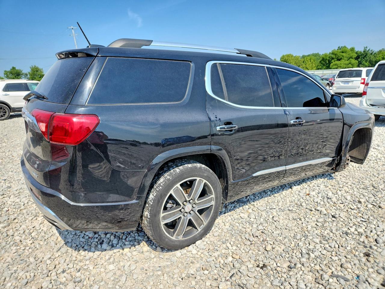 2017 GMC ACADIA DEN