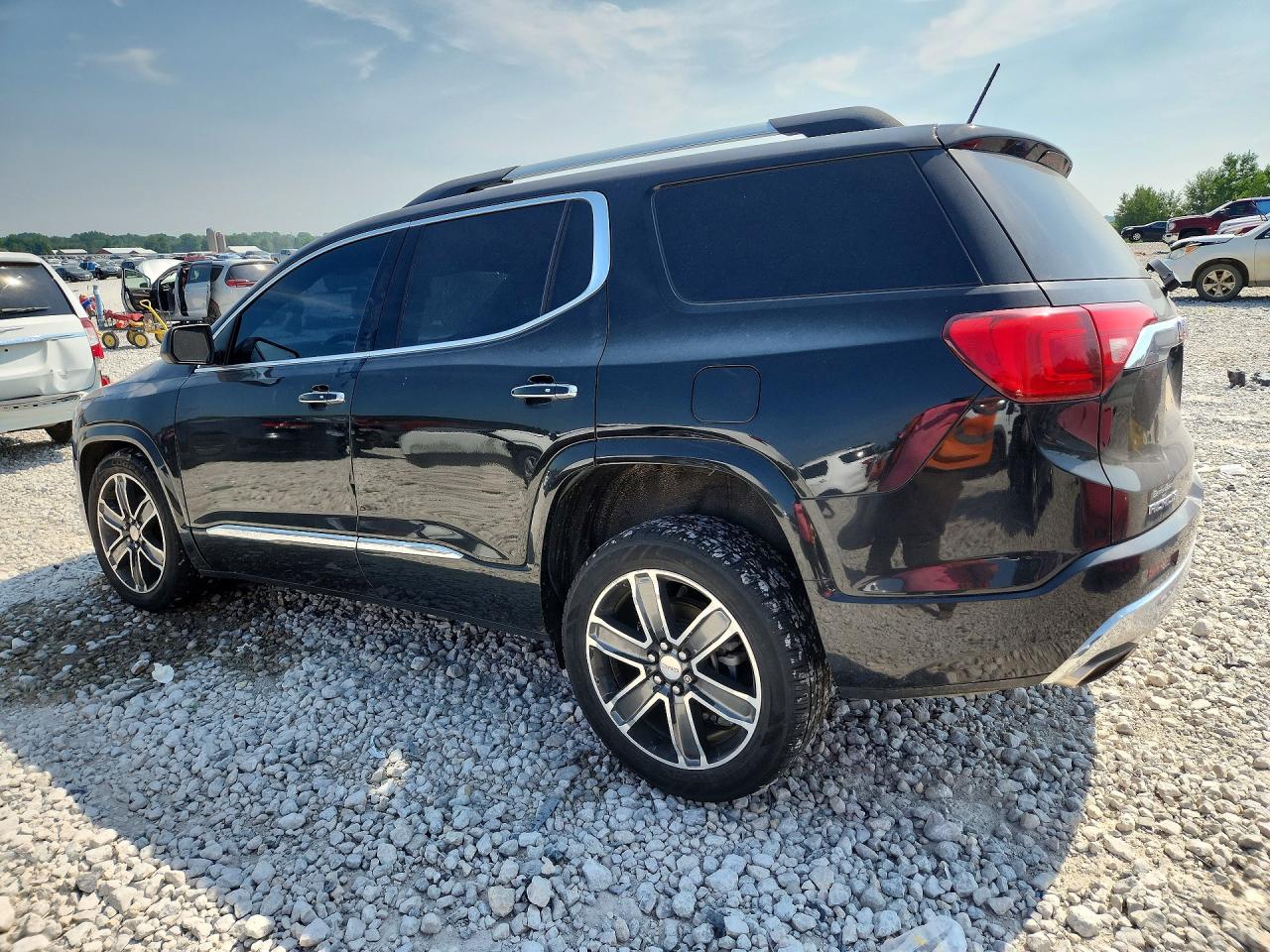 2017 GMC ACADIA DEN