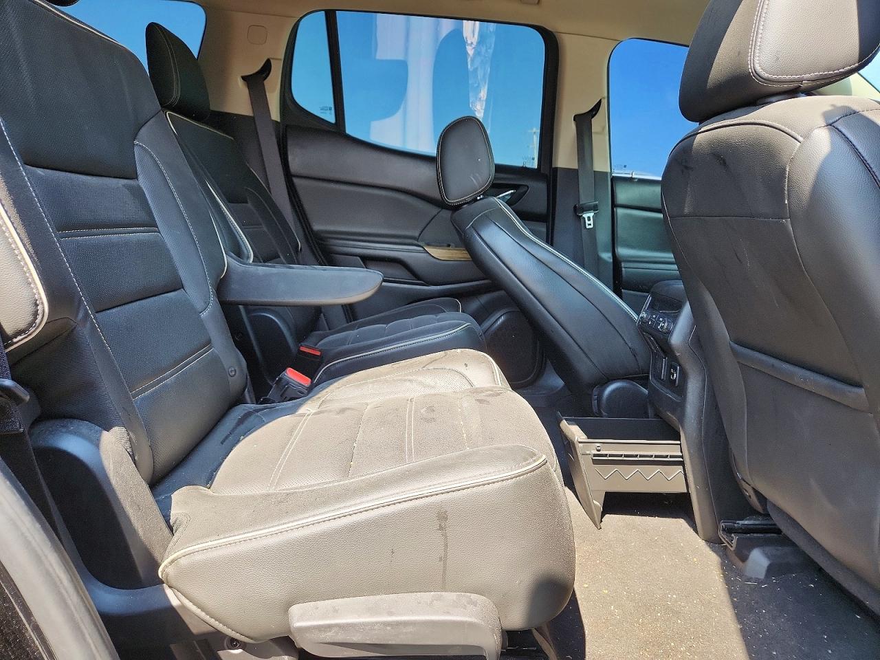 2017 GMC ACADIA DEN