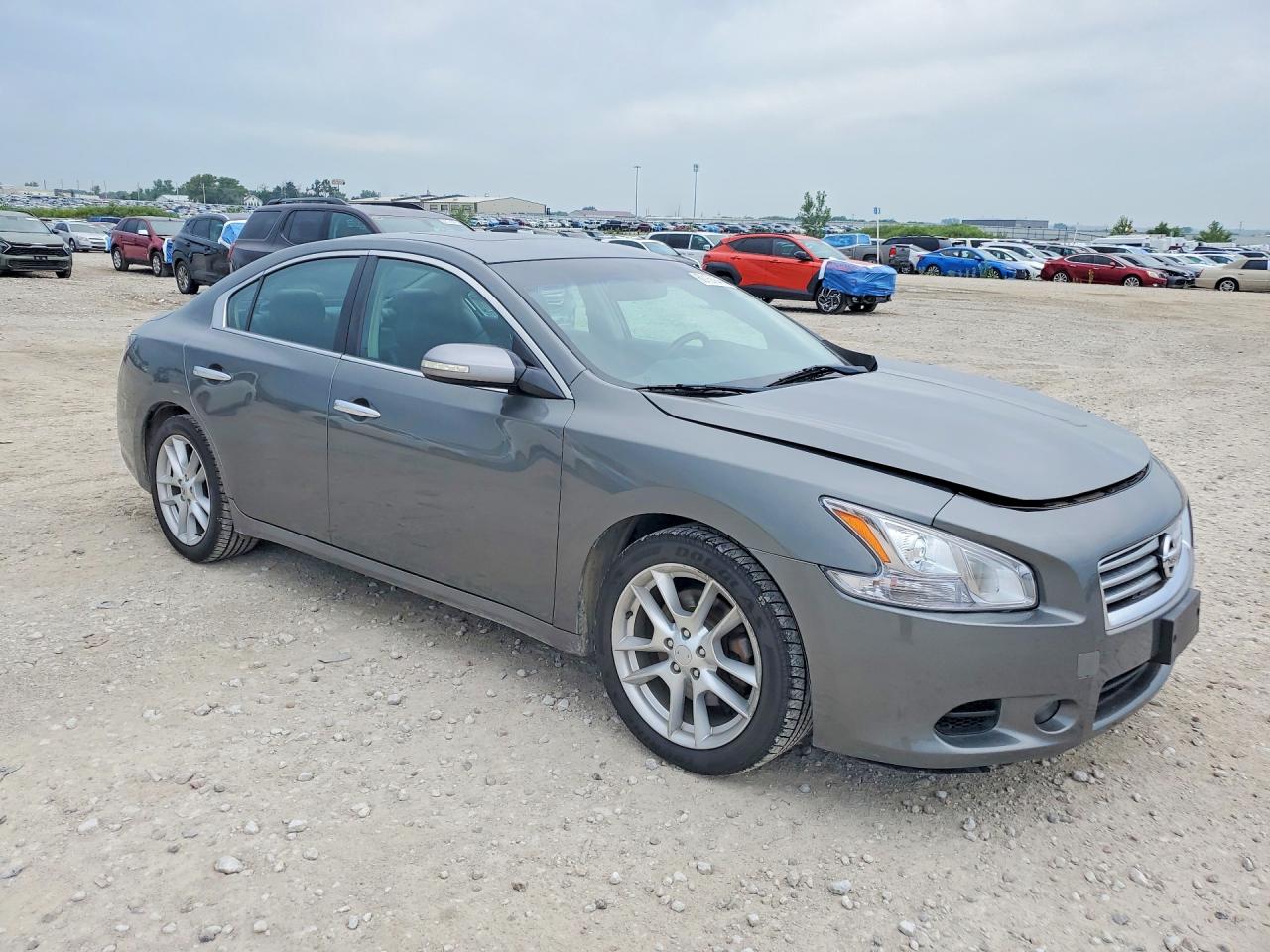 2014 NISSAN MAXIMA