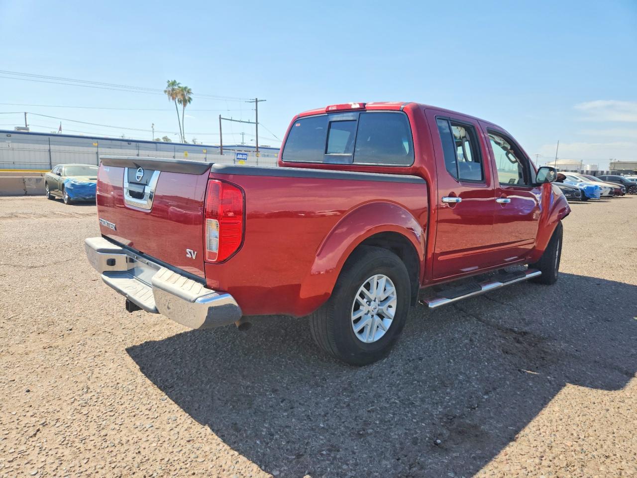 2015 NISSAN FRONTIER