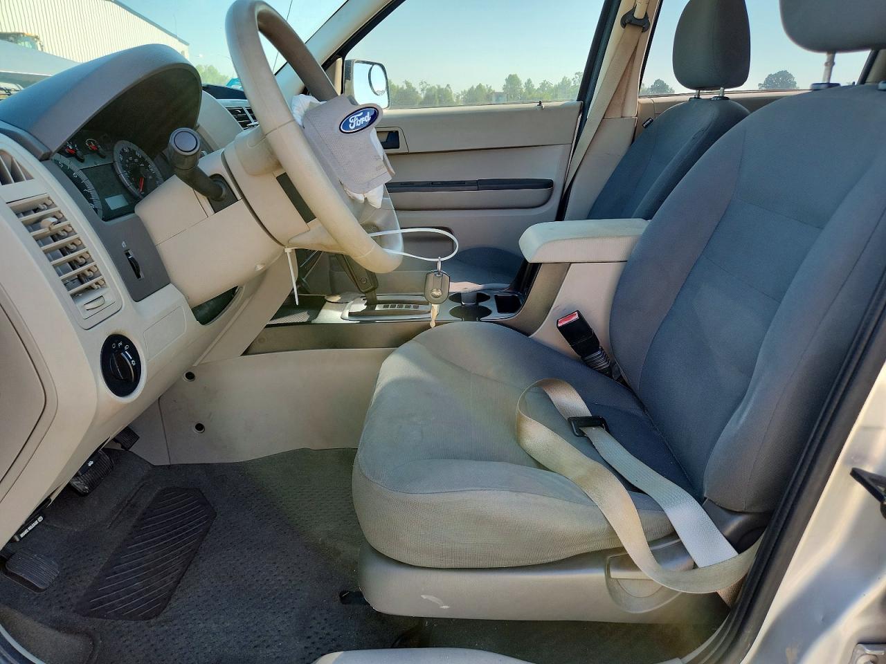 2008 FORD ESCAPE