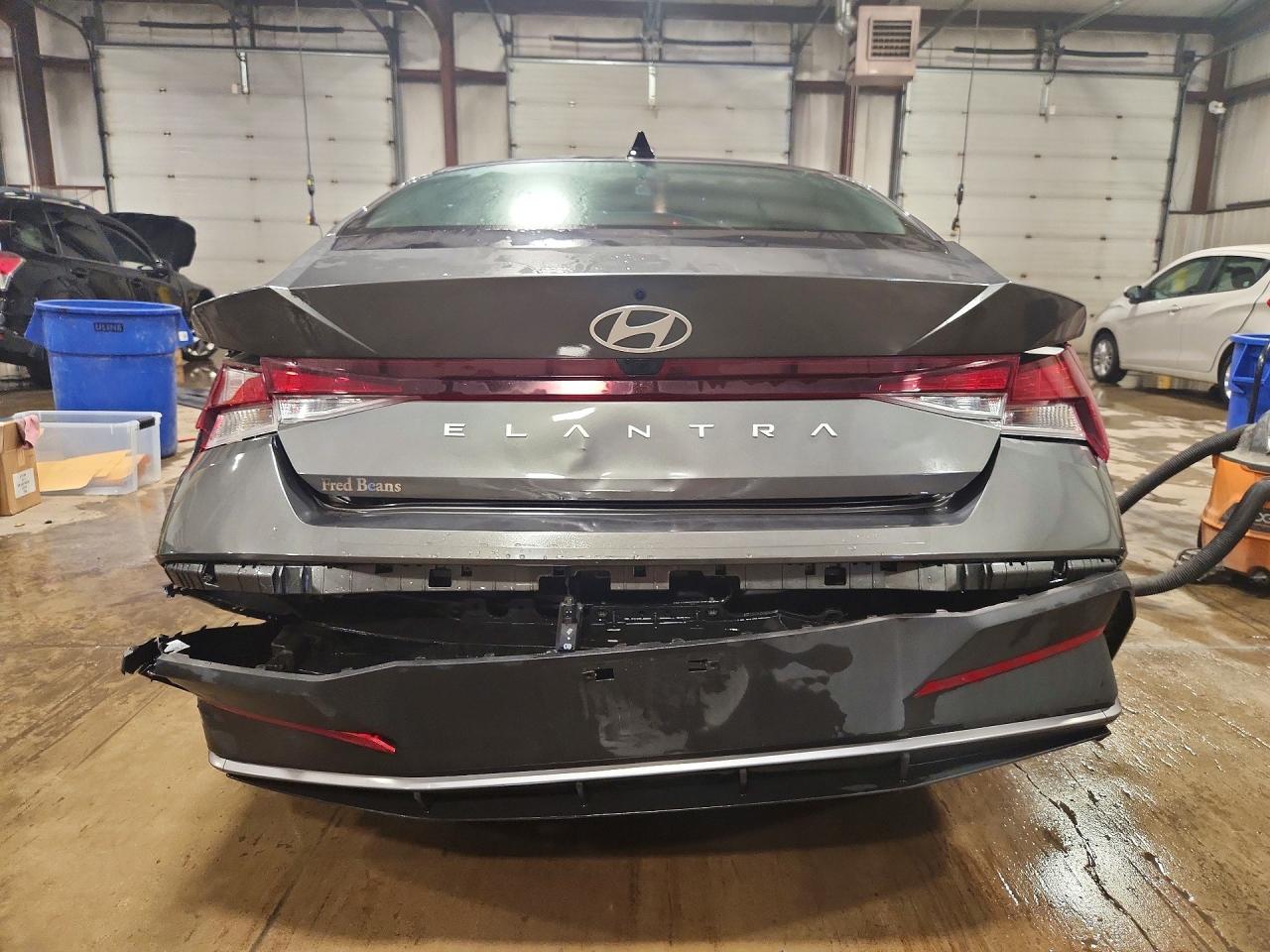 2024 HYUNDAI ELANTRA