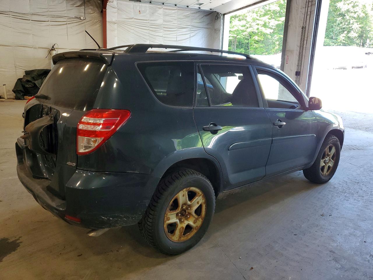 2011 TOYOTA RAV4