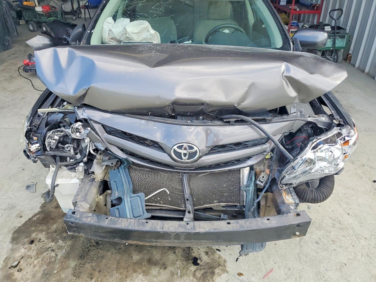 2013 TOYOTA COROLLA