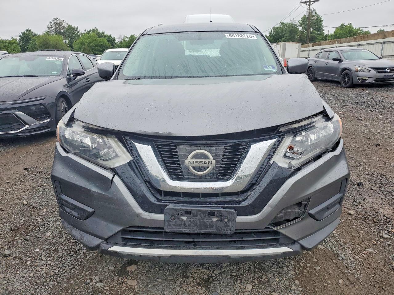 2017 NISSAN ROGUE
