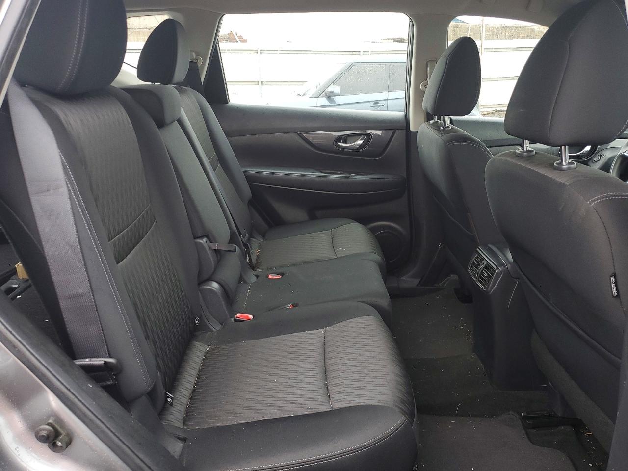 2017 NISSAN ROGUE