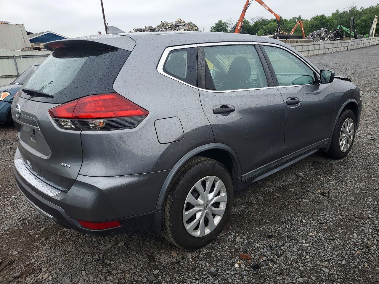 2017 NISSAN ROGUE