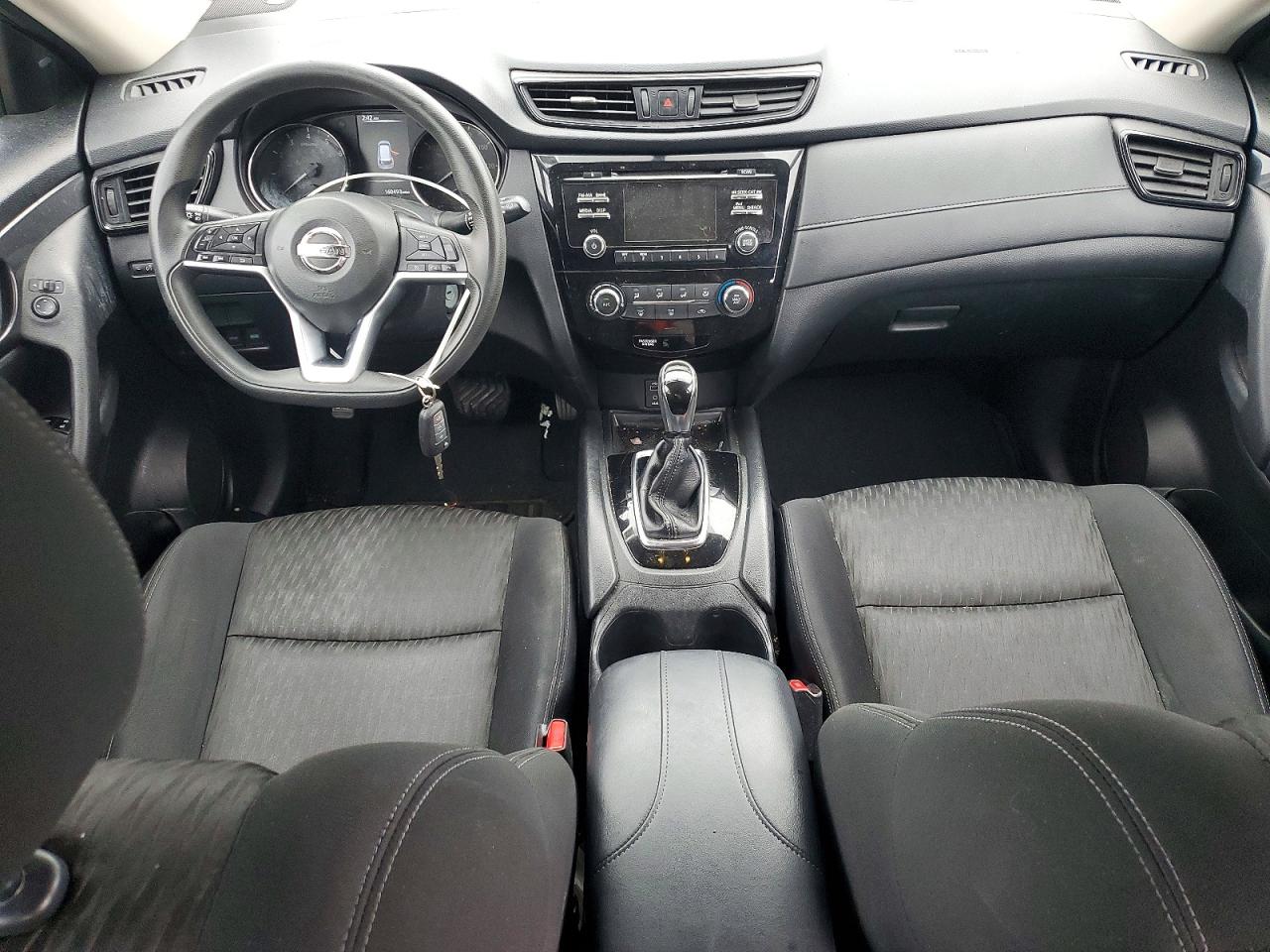 2017 NISSAN ROGUE