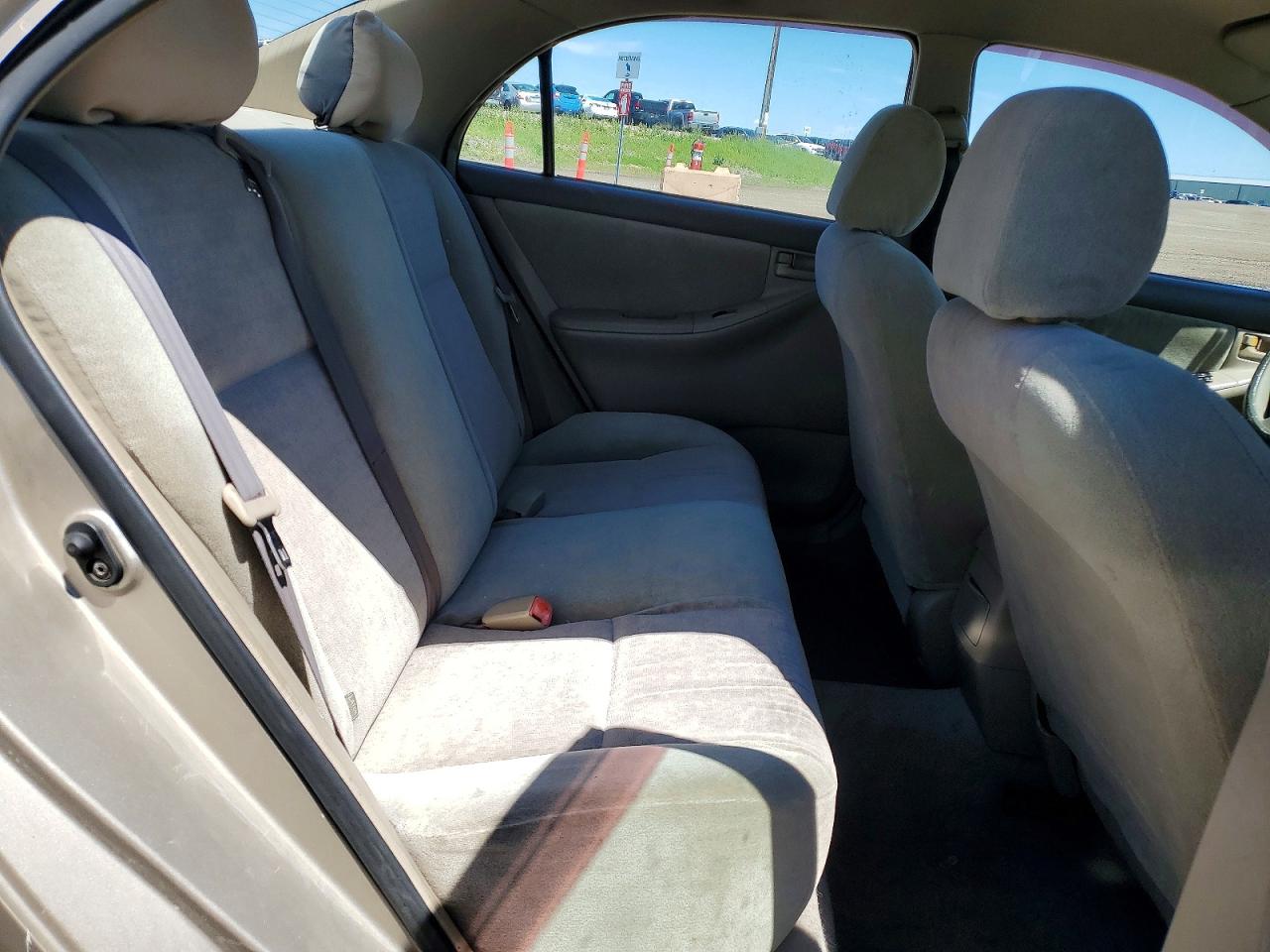 2004 TOYOTA COROLLA
