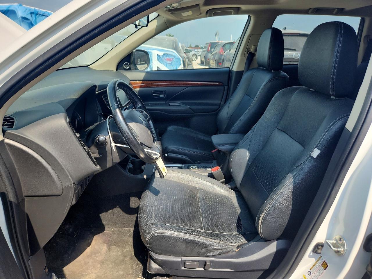 2014 MITSUBISHI OUTLANDER