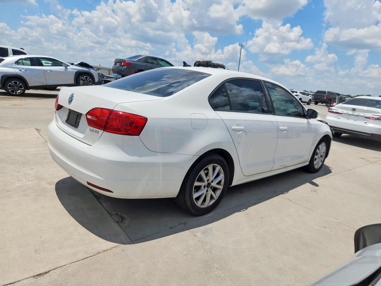 2012 VOLKSWAGEN JETTA
