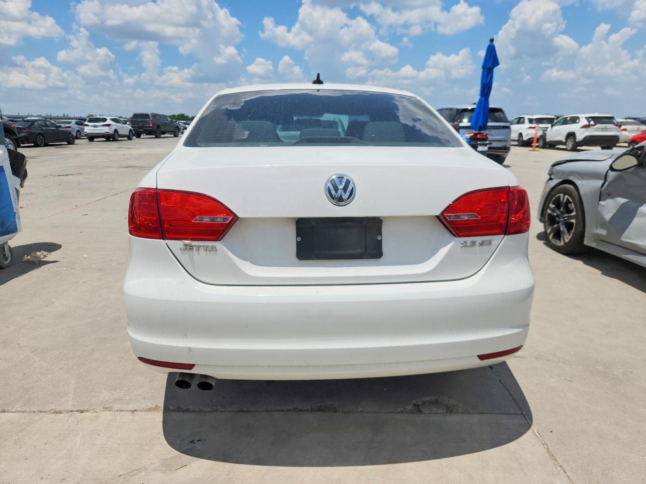 2012 VOLKSWAGEN JETTA