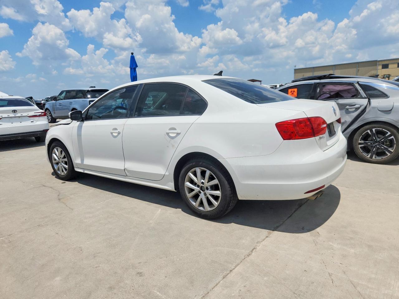 2012 VOLKSWAGEN JETTA