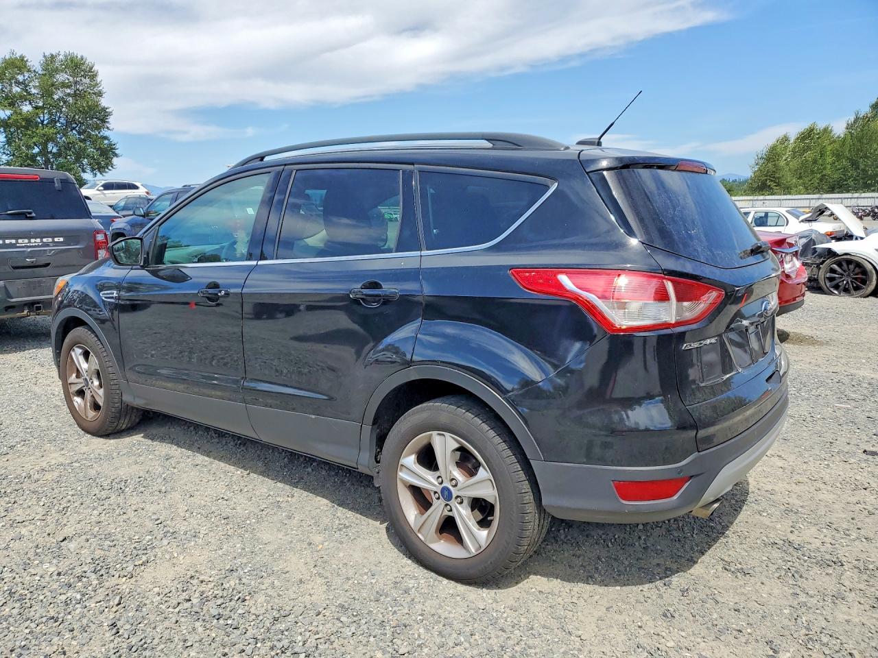 2016 FORD ESCAPE