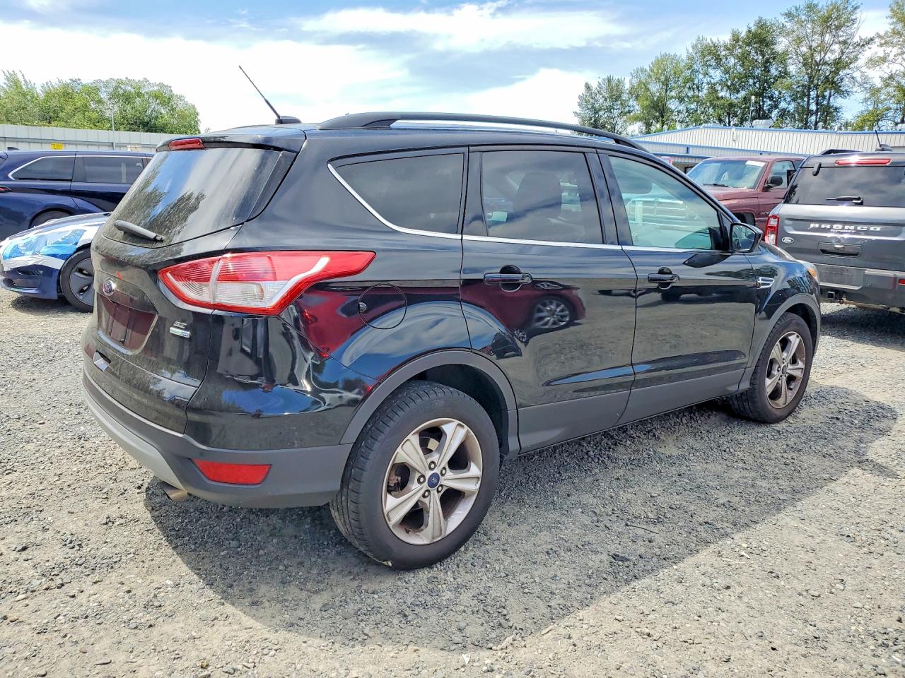 2016 FORD ESCAPE