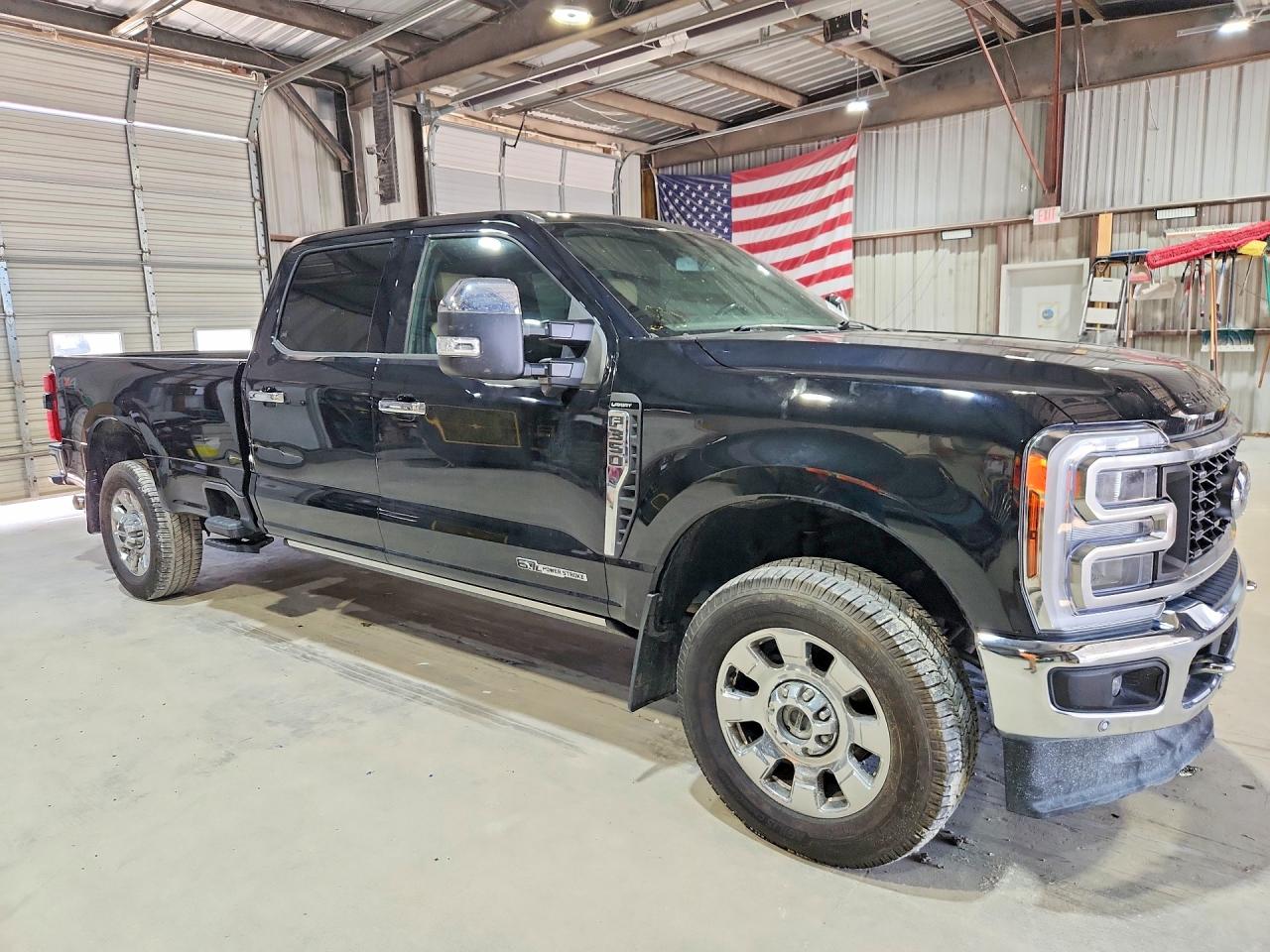 2023 FORD F350