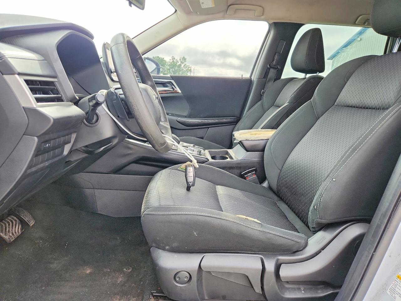 2022 MITSUBISHI OUTLANDER
