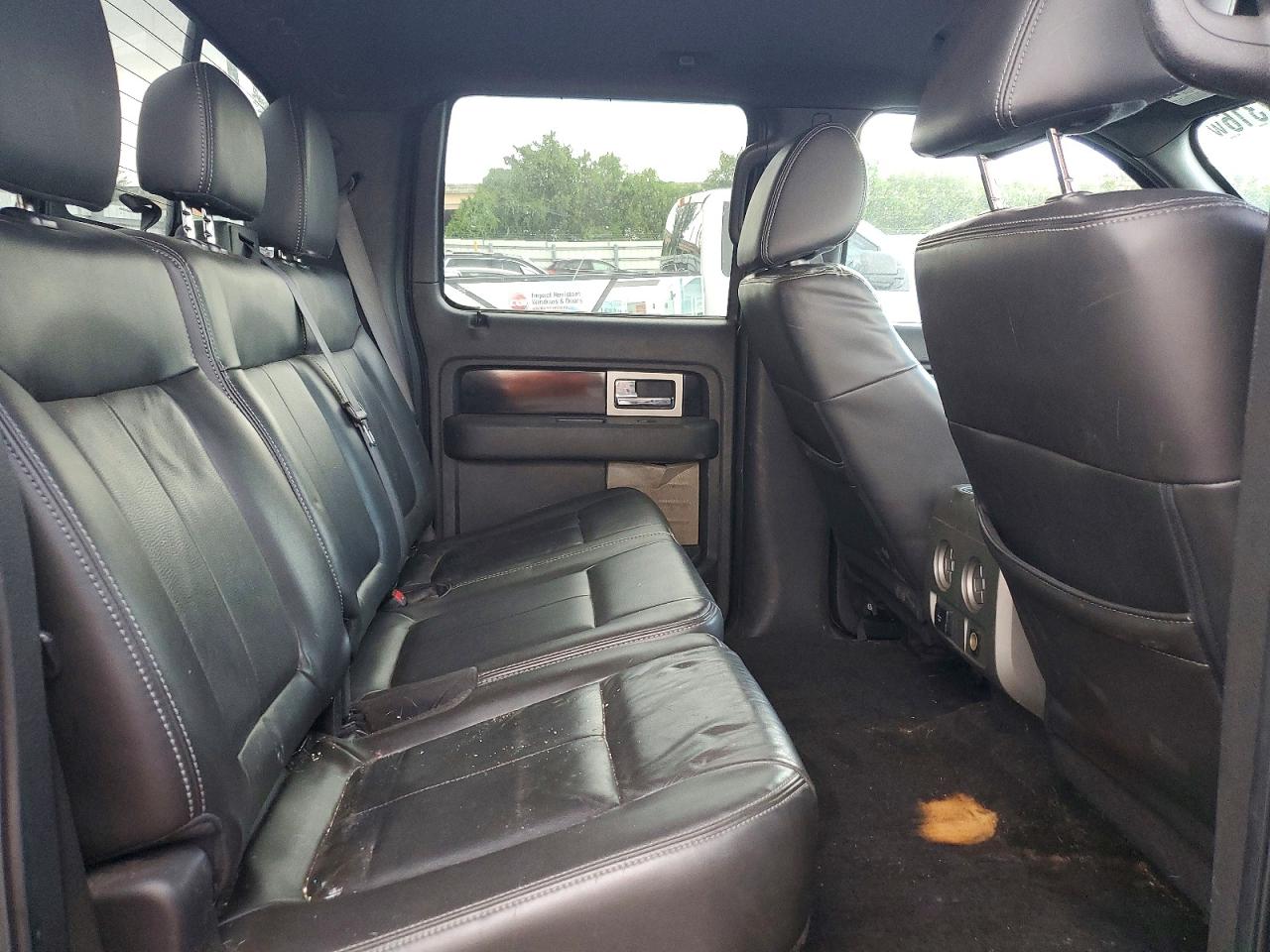 2011 FORD F150