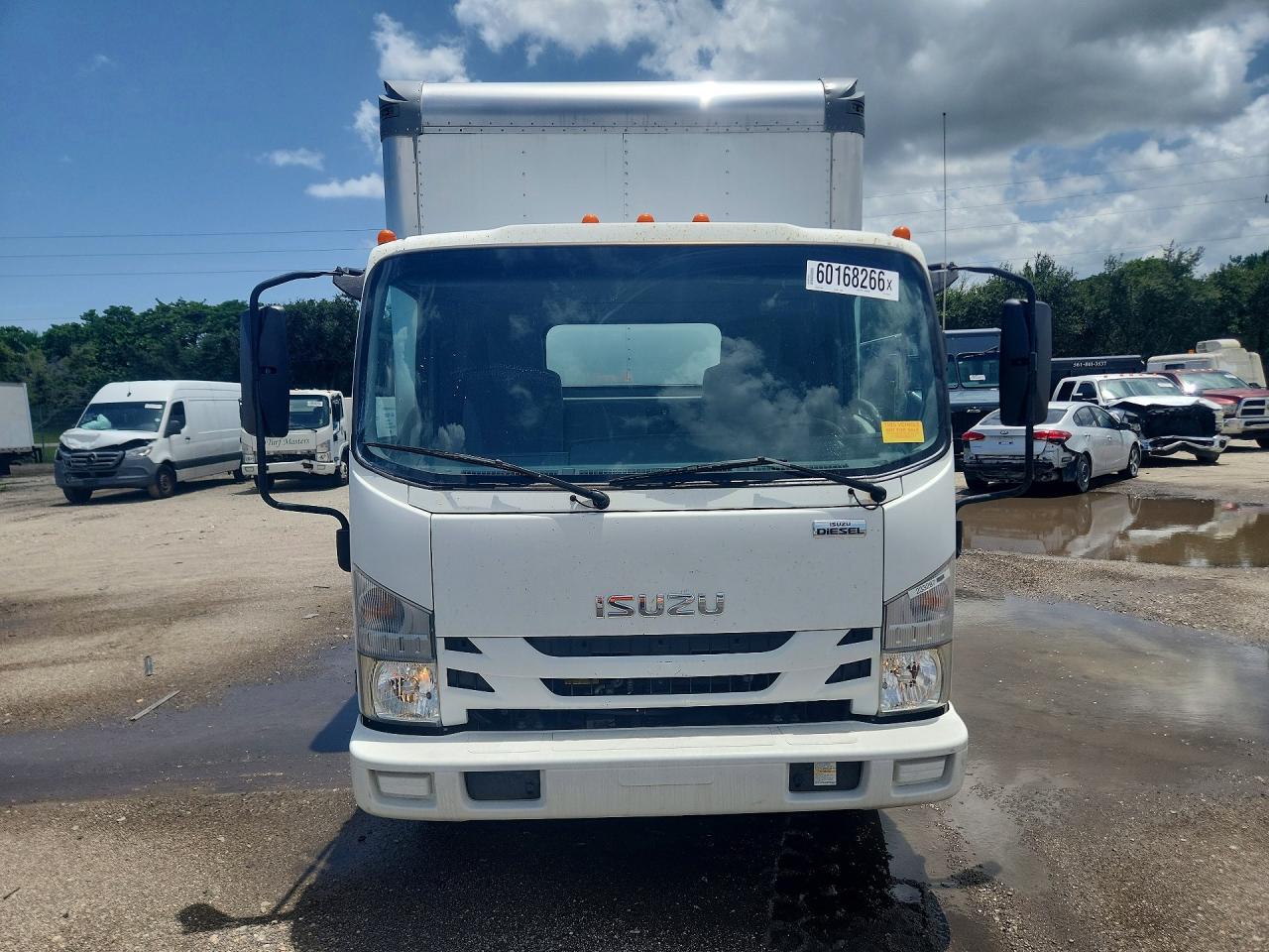 2019 ISUZU NPR