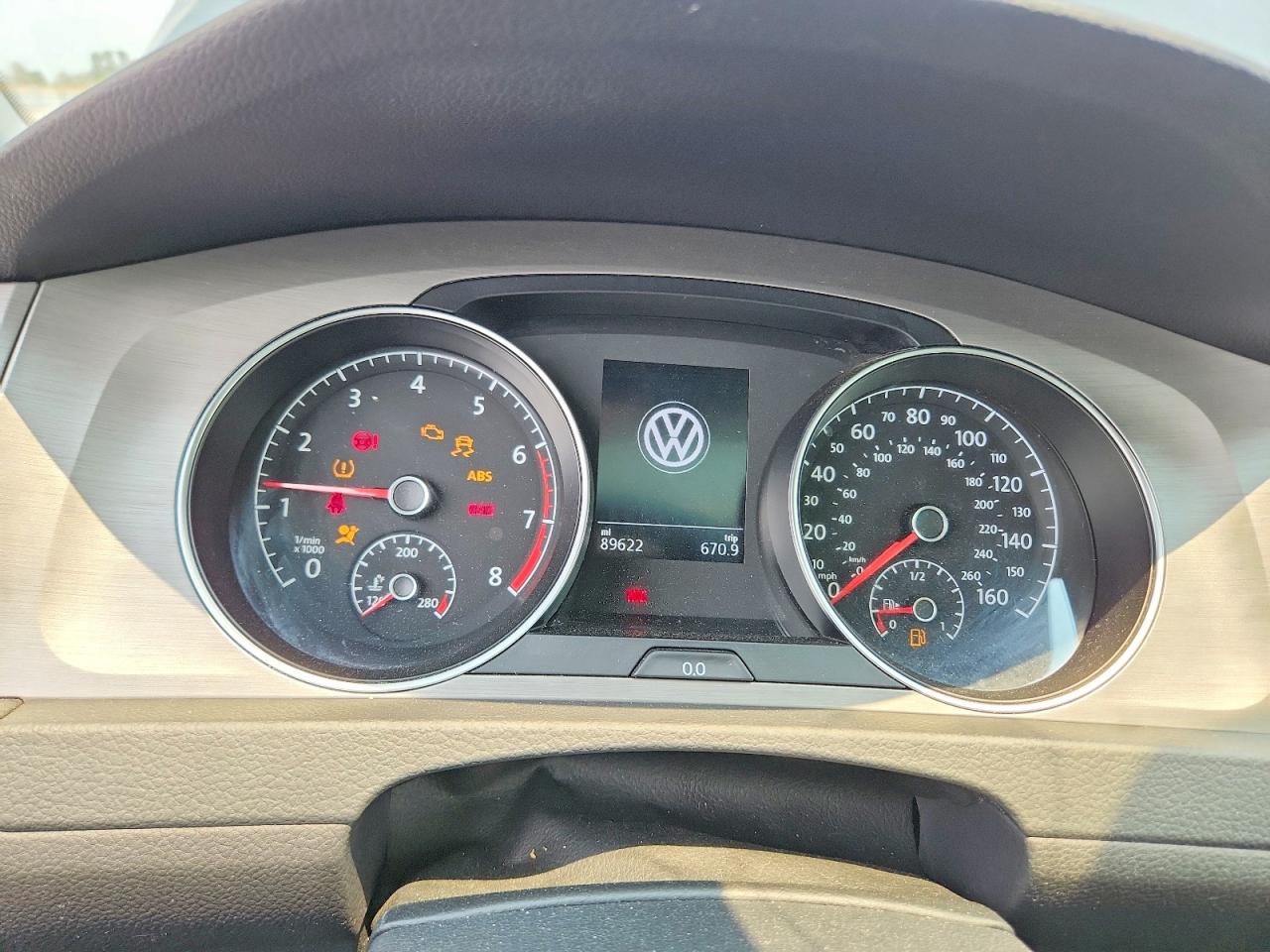2017 VOLKSWAGEN GOLF