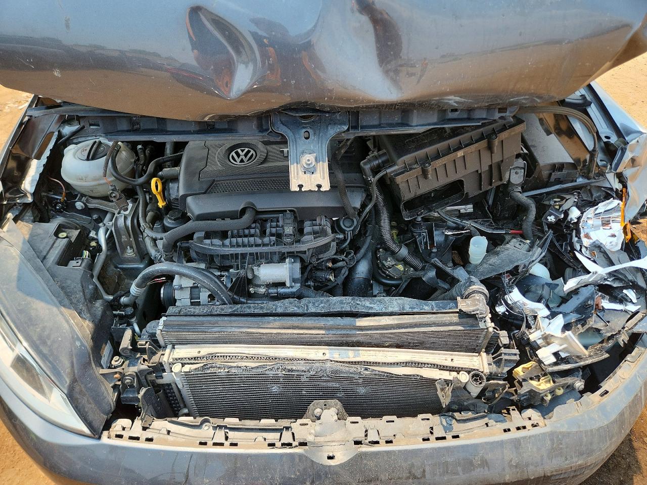 2017 VOLKSWAGEN GOLF