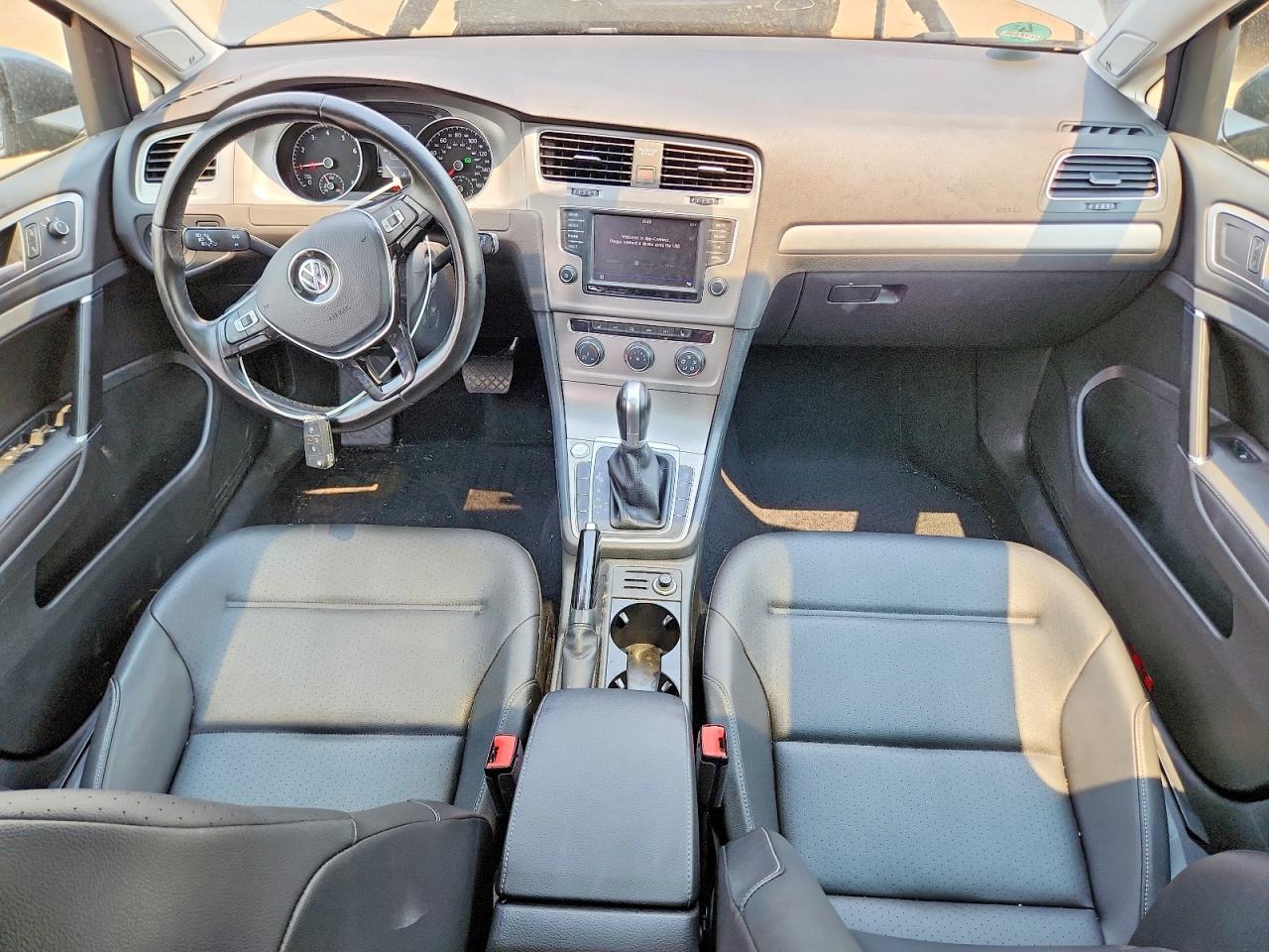 2017 VOLKSWAGEN GOLF