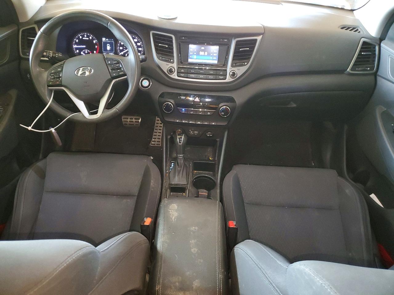 2017 HYUNDAI TUCSON