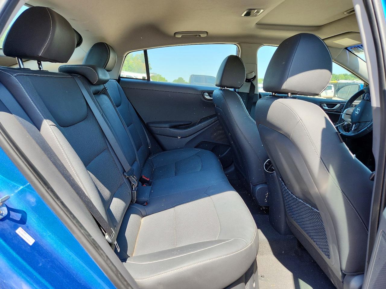 2017 HYUNDAI IONIQ