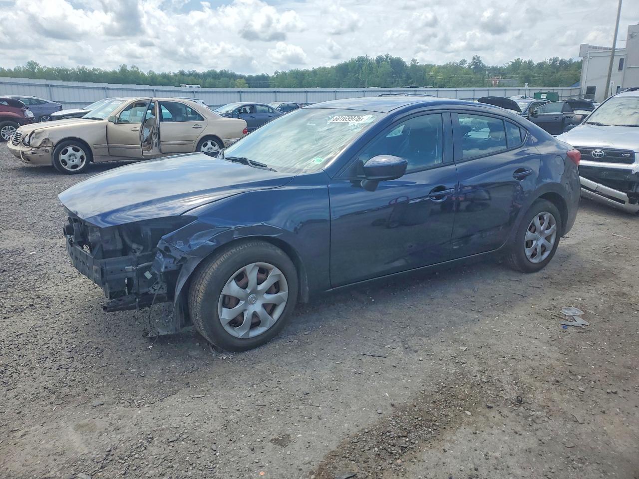 2016 MAZDA 3