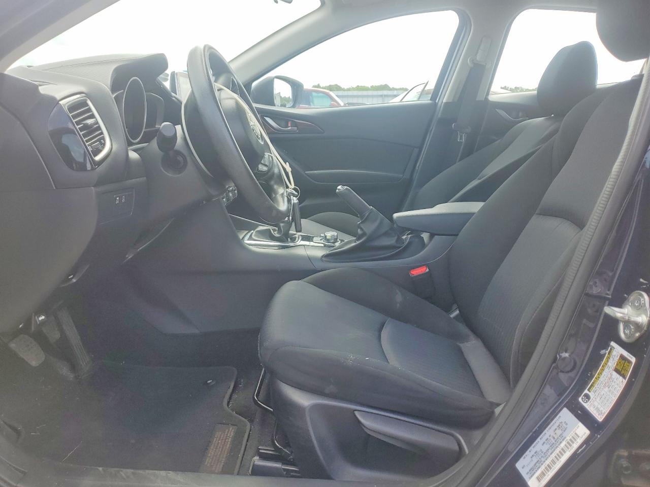 2016 MAZDA 3