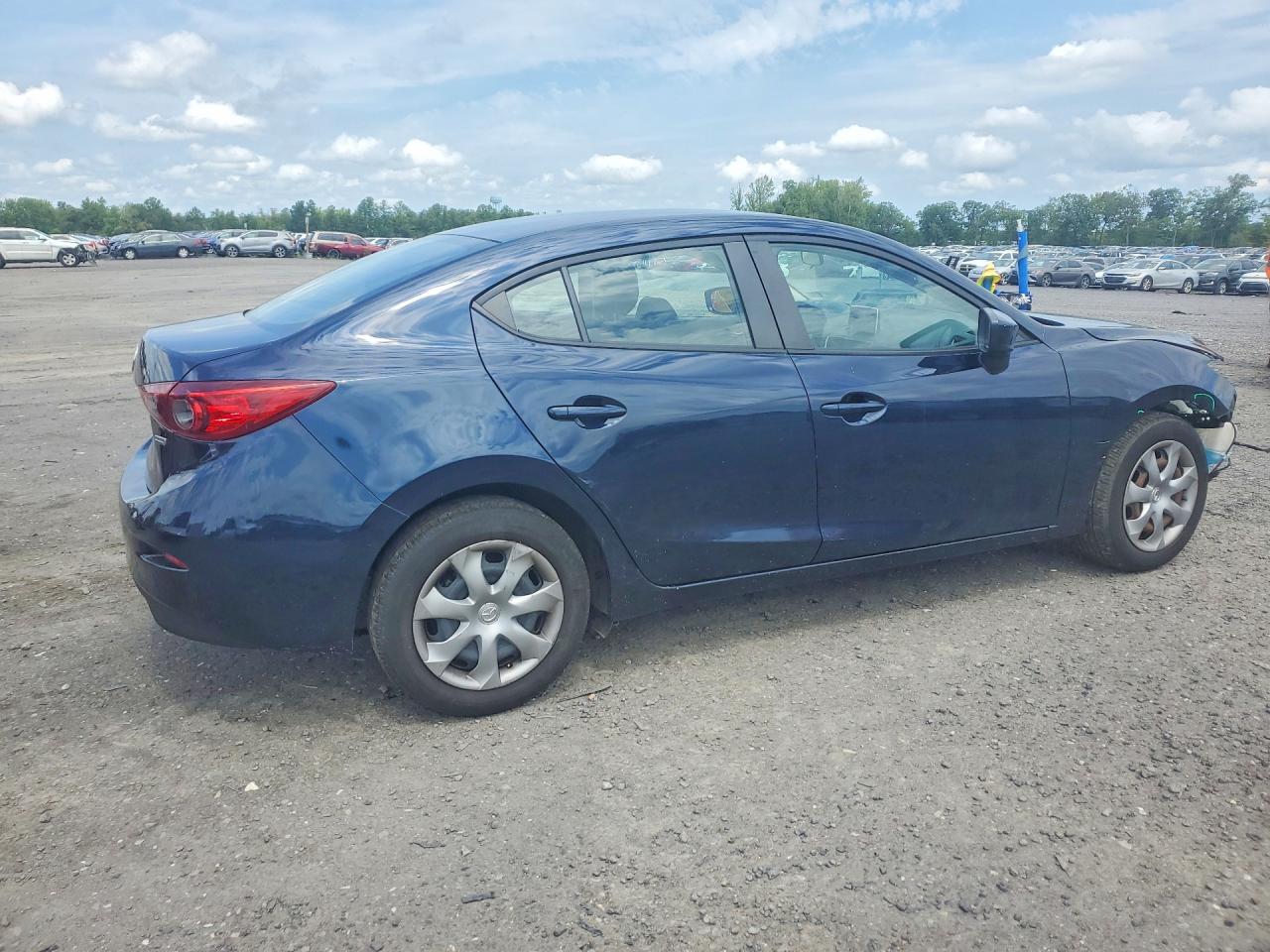 2016 MAZDA 3