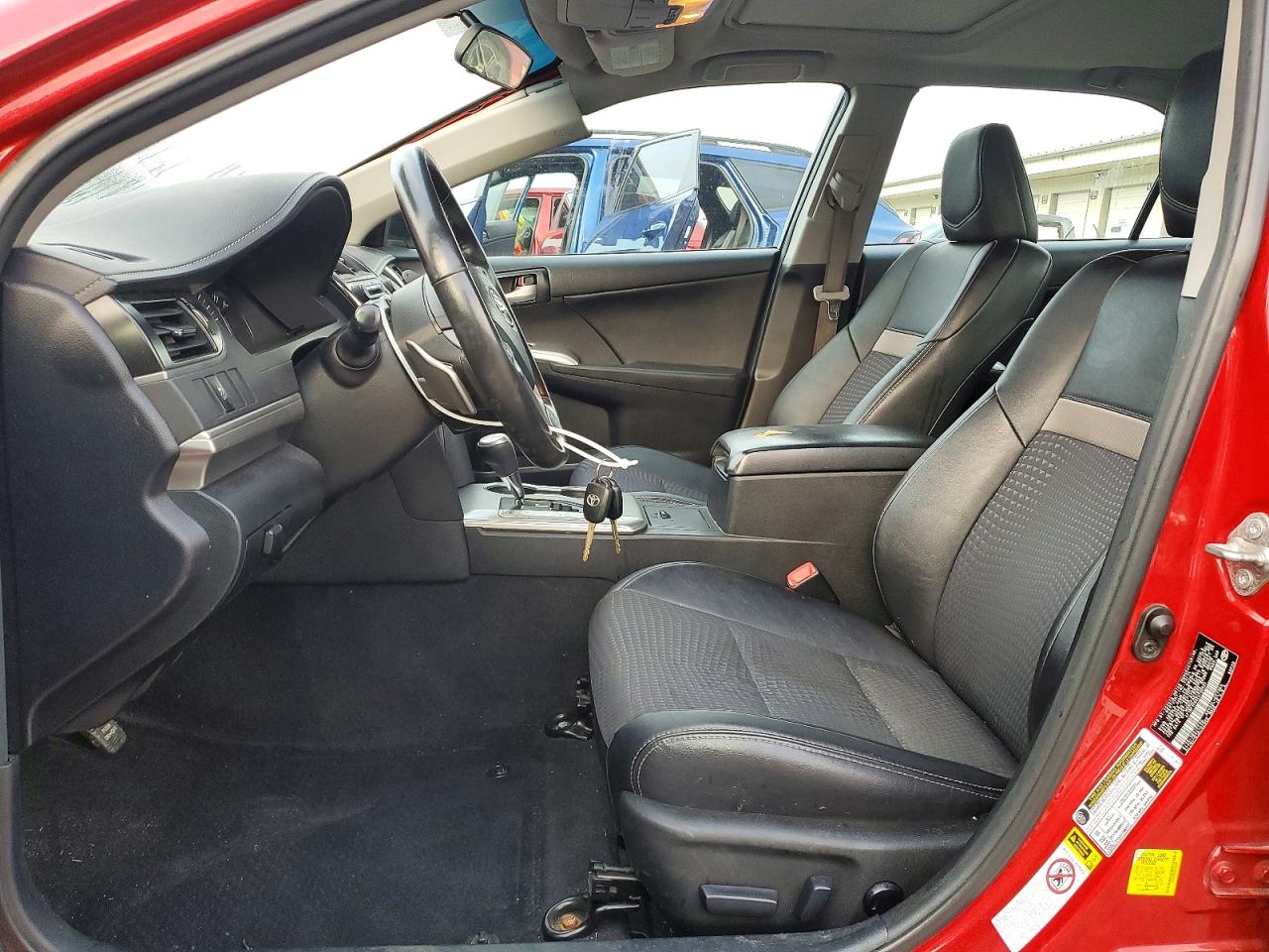 2014 TOYOTA CAMRY